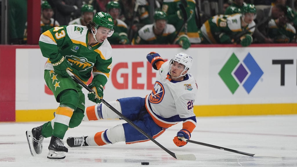 Schaefer scores his 2nd goal of the game in OT to lift Islanders past Wild, 4-3 — Prior Lake Sports news